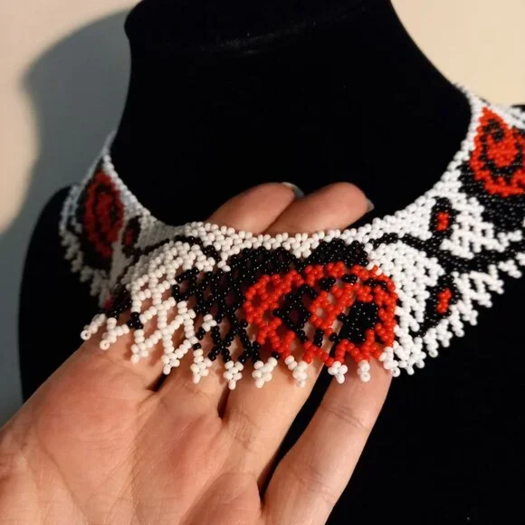 🌹 Traditional Handmade Sylianka • Red Rose Floral Masterpiece 🌹 Metal-Free - Picture 3 of 4